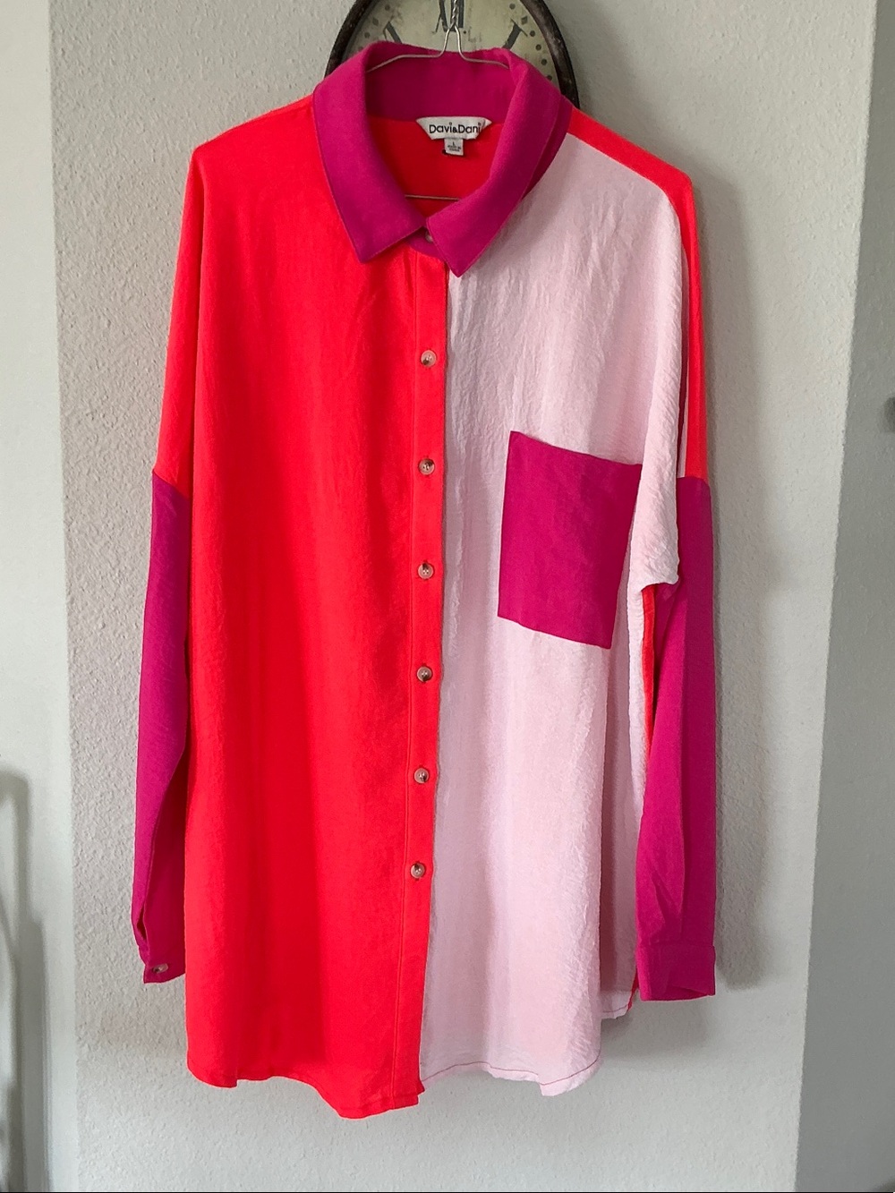 Davi & Dani Girls' Colorblock Button-Up Shirt - Pink & Hot Pink